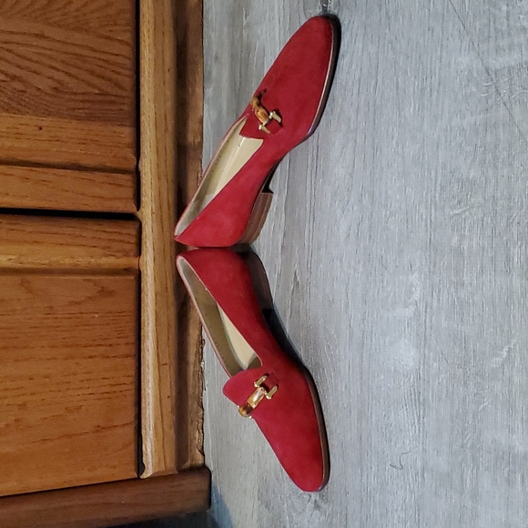 *SOLD*Gucci Vintage Suede Loafers 6 - Picture 5 of 12